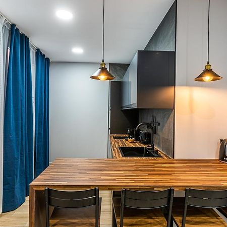 Vr Latina Apartments Madrid Exterior photo