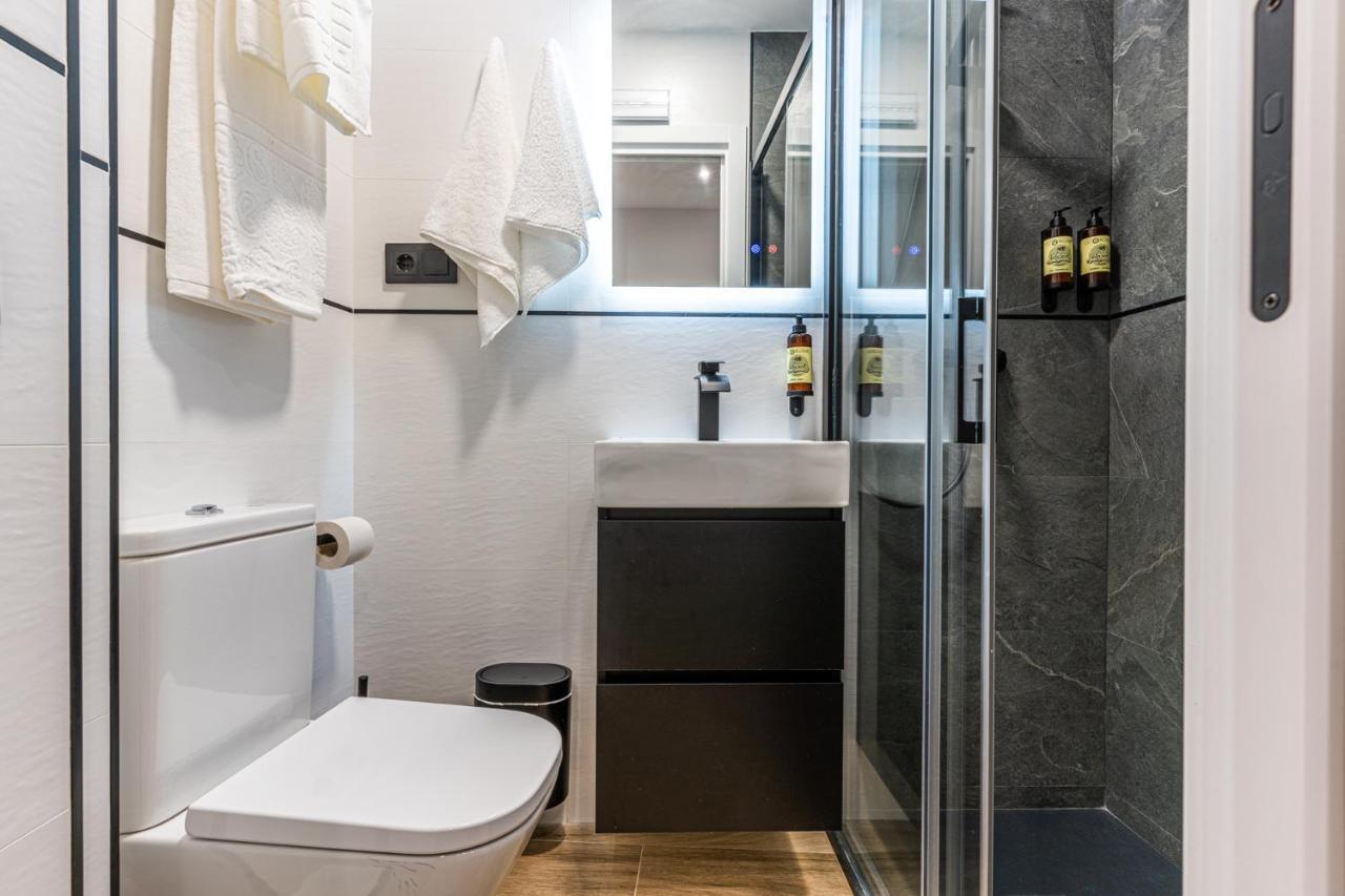 Vr Latina Apartments Madrid Exterior photo