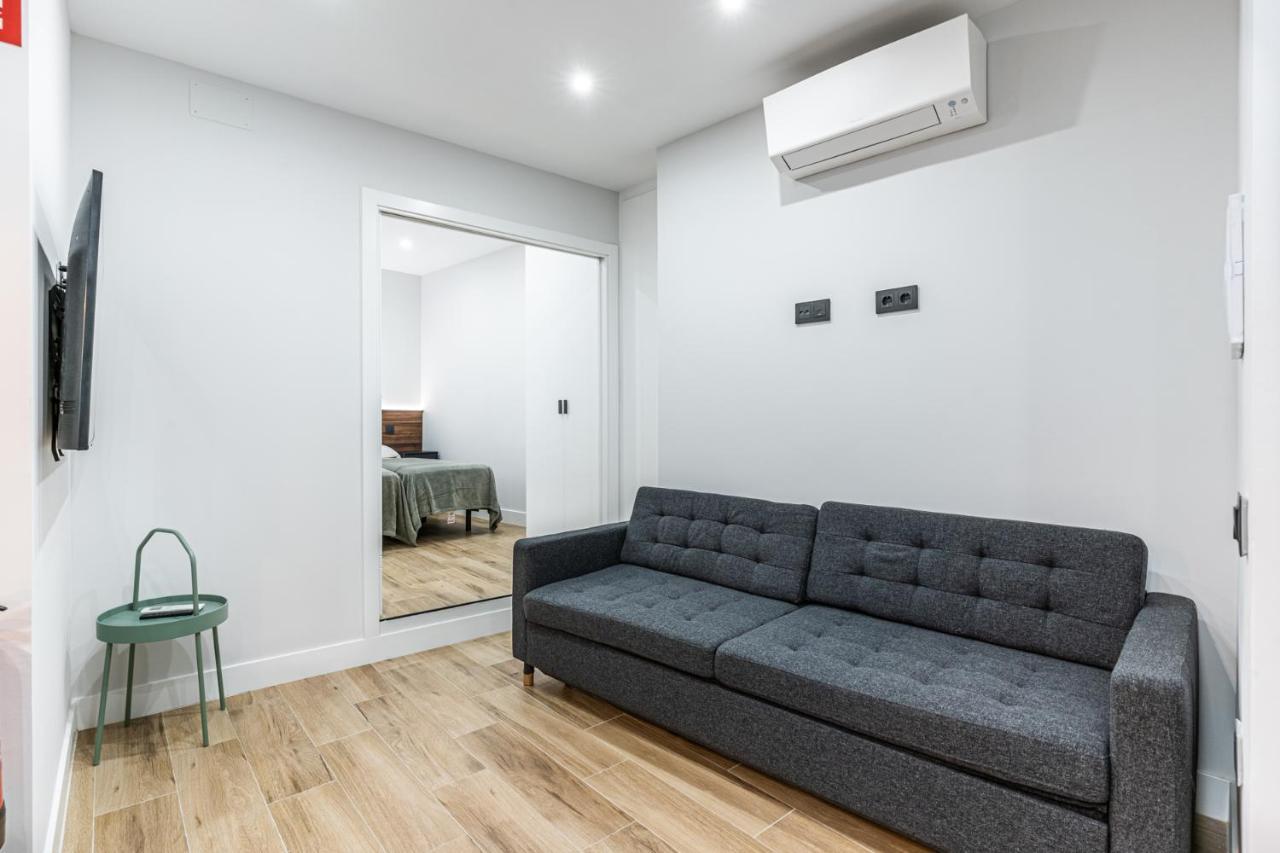 Vr Latina Apartments Madrid Exterior photo