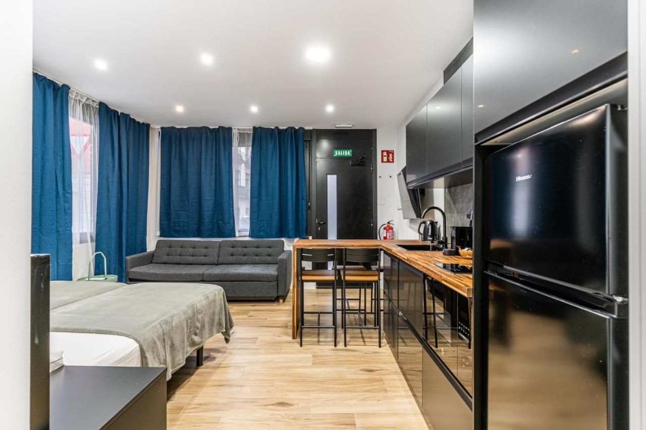 Vr Latina Apartments Madrid Exterior photo